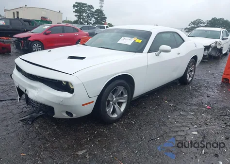 2016 Dodge Challenger Sxt из США, поврежденный, VIN 2C3CDZAG7GH285095